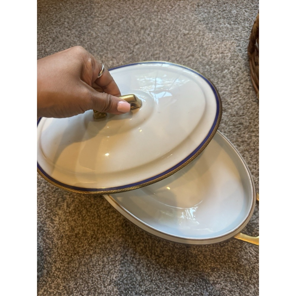 Hutschenreuther Selb Bavaria Covered Vegetable Serving Bowl Blue Gold 1496